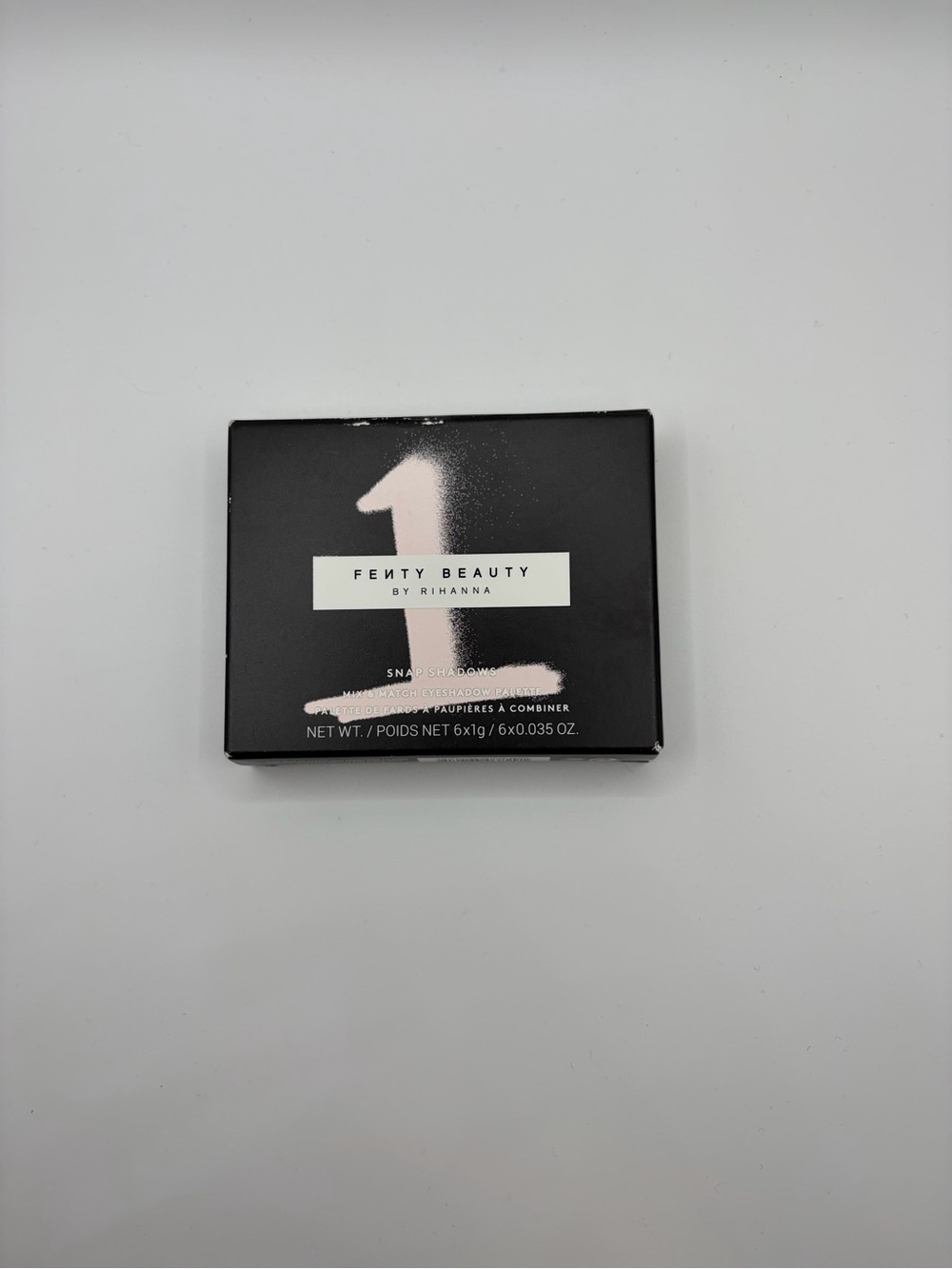 Fenty Beauty Snap Shadows Mini Palette - Soft Pink / Black Packaging